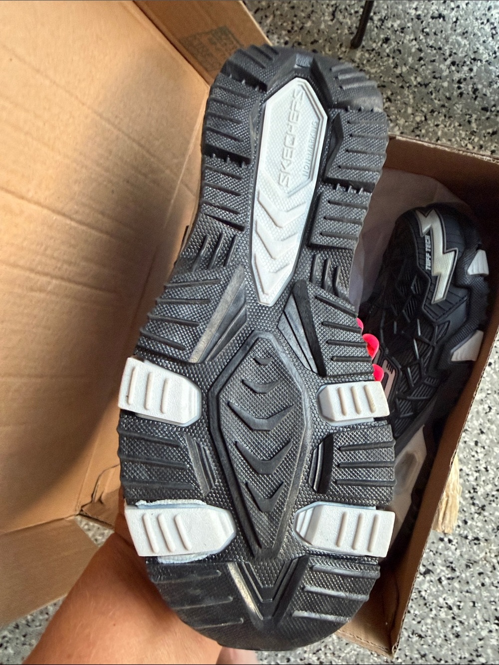 Skechers S-Lights Shoes- working lights boys size 4 brand new with tags - Picture 4 of 8